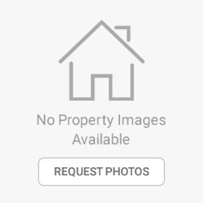 COMMERCIAL SHOP IN SEC - 18, NOIDA